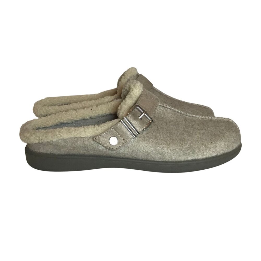 Bzees Womens 10/41 Grey Slip-On Mule Slippers